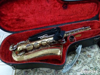 SAXOFONE