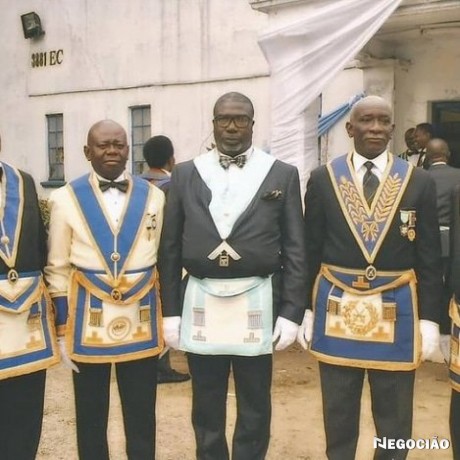 the-illuminati-is-an-elite-organization-of-world-leaders-business-authorities-innovators-artists-and-other-influential-members-big-0